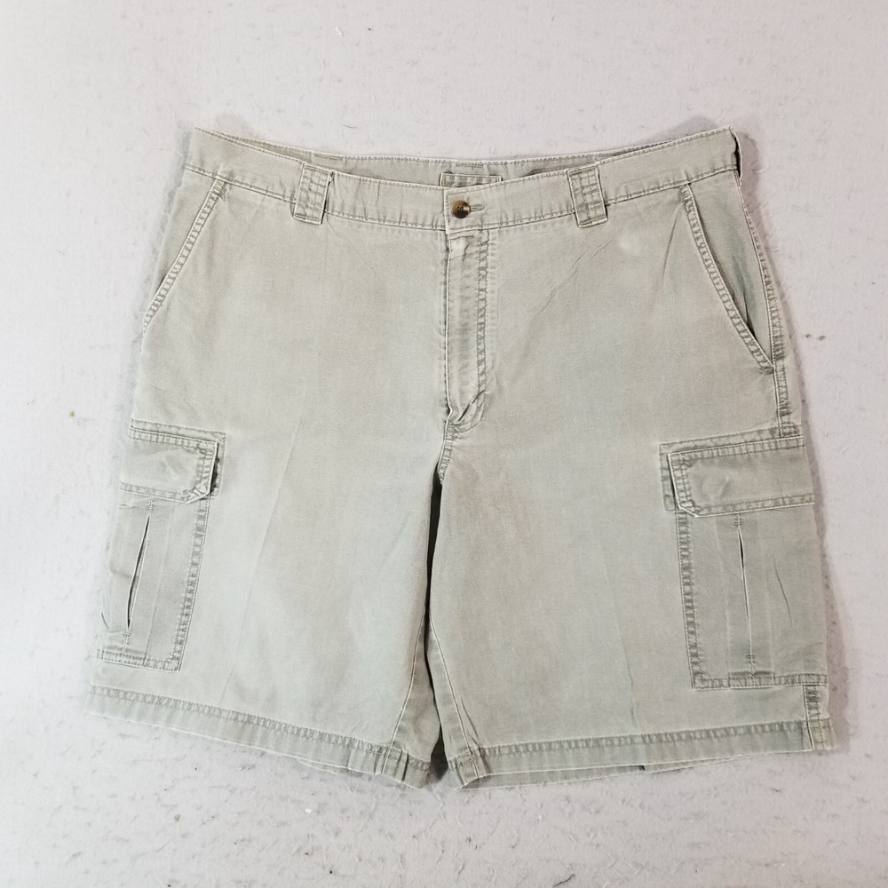 L L Bean cargo shorts men's 38x10 green cotton outdoor hiking camping